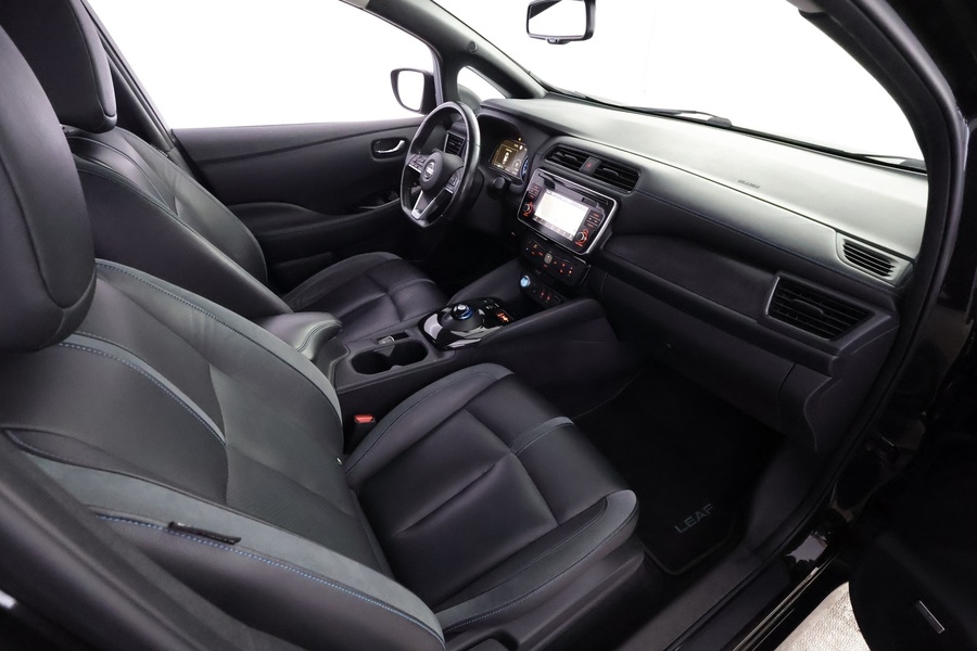 Nissan Leaf vaihtoauto