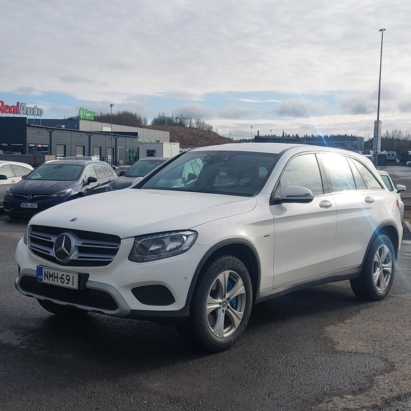 Mercedes-Benz GLC vaihtoauto