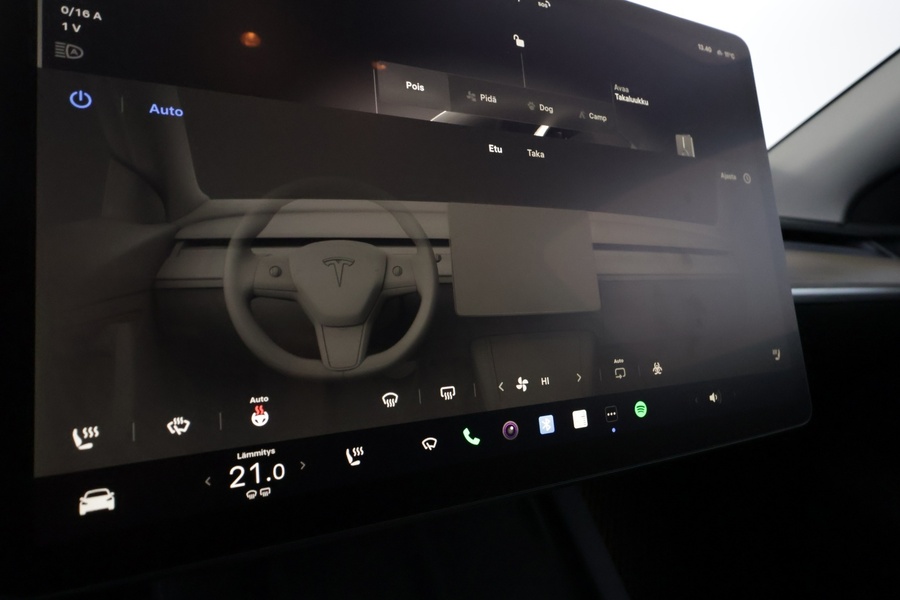 Tesla Model Y vaihtoauto