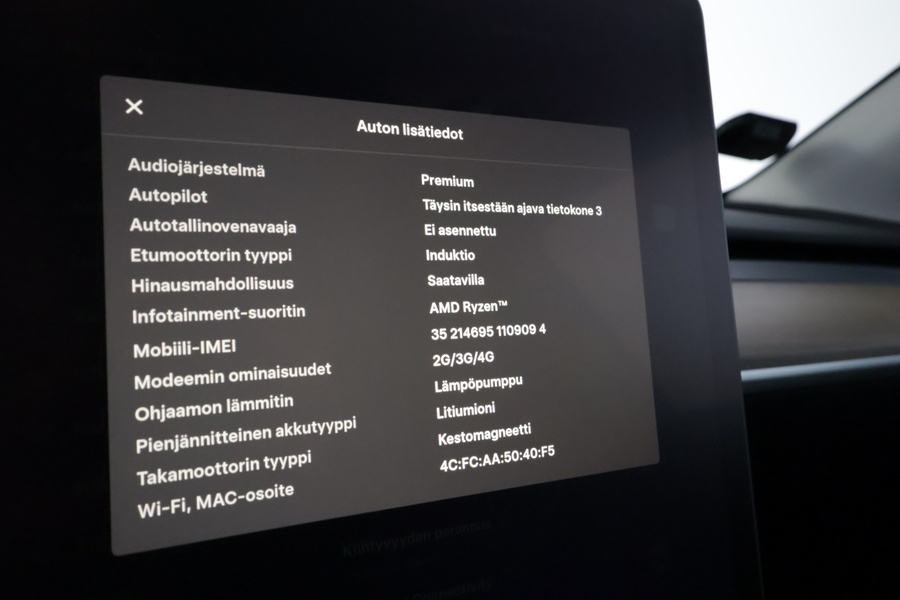 Tesla Model Y vaihtoauto