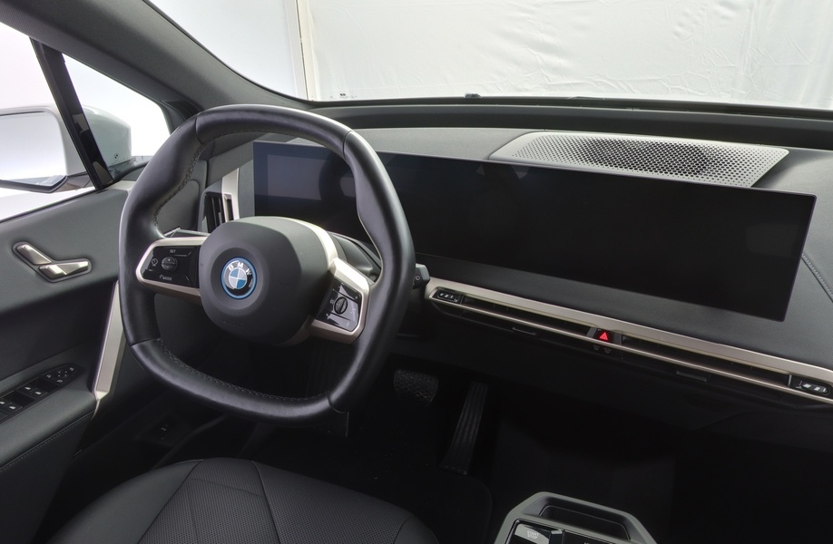 BMW iX vaihtoauto