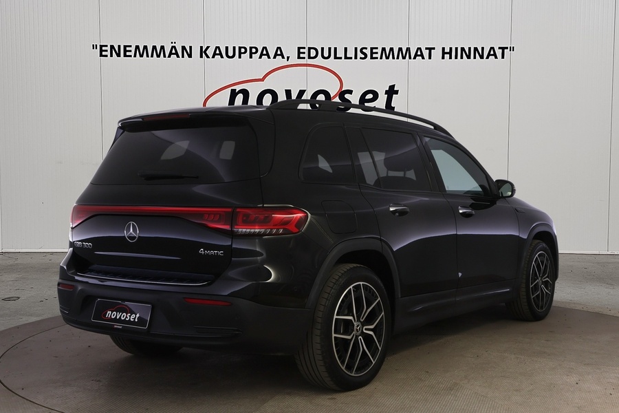 Mercedes-Benz EQB vaihtoauto