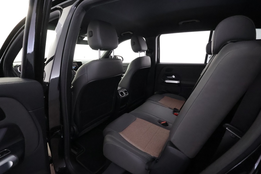 Mercedes-Benz EQB vaihtoauto