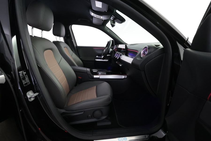 Mercedes-Benz EQB vaihtoauto