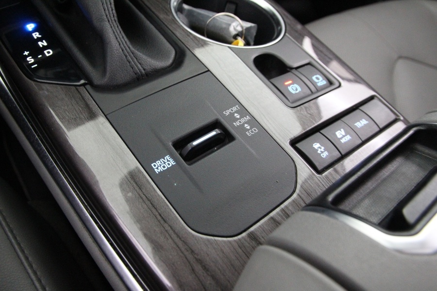 Toyota Land Cruiser vaihtoauto