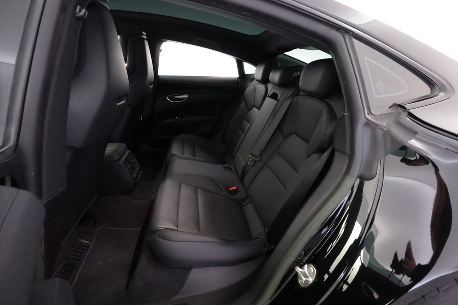 Audi e-tron GT vaihtoauto