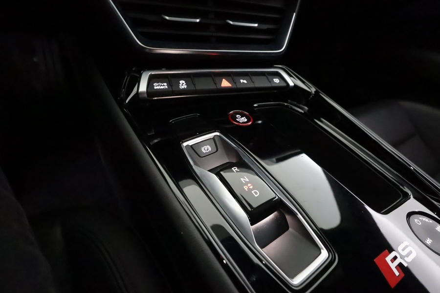 Audi e-tron GT vaihtoauto