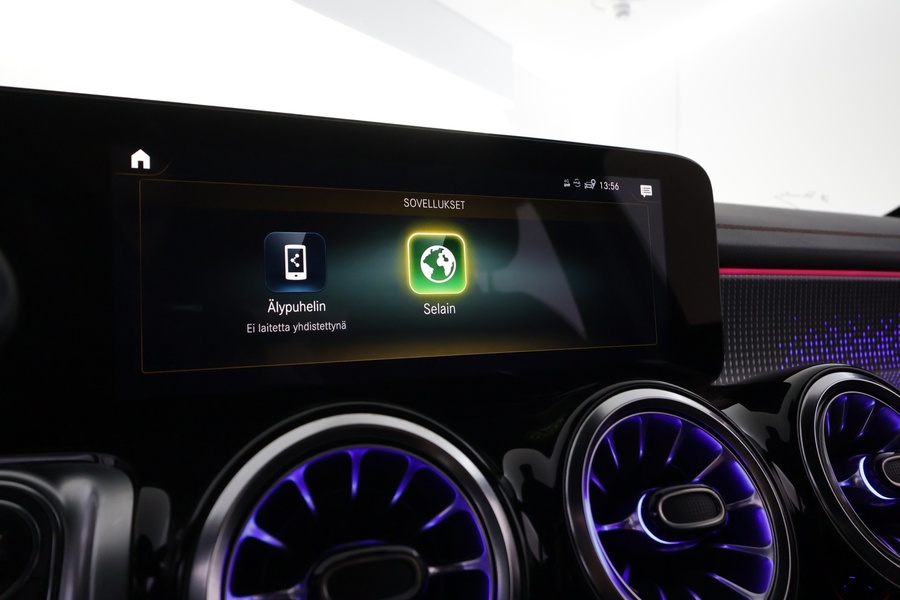 Mercedes-Benz EQB vaihtoauto