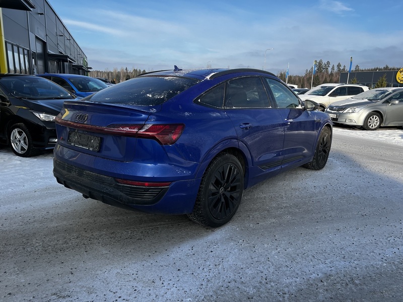 Audi Q8 e-tron vaihtoauto