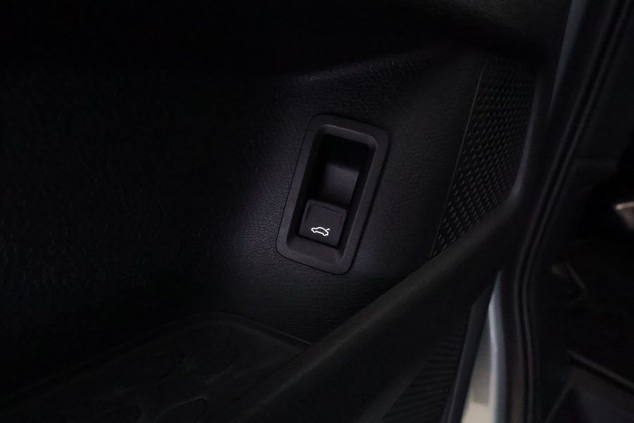 Volkswagen ID. Buzz vaihtoauto