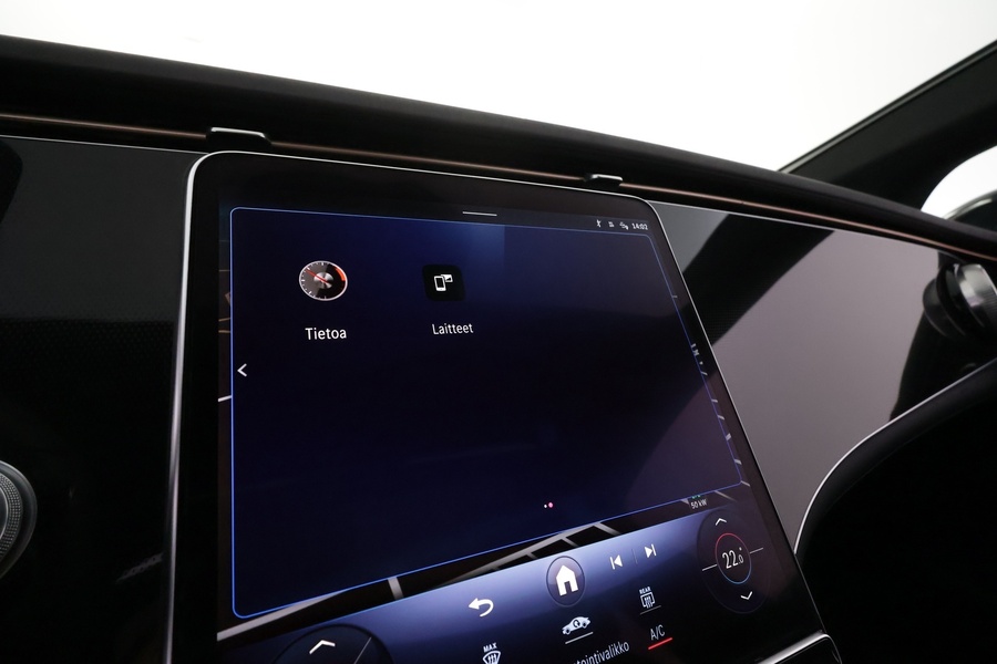 Mercedes-Benz EQE vaihtoauto