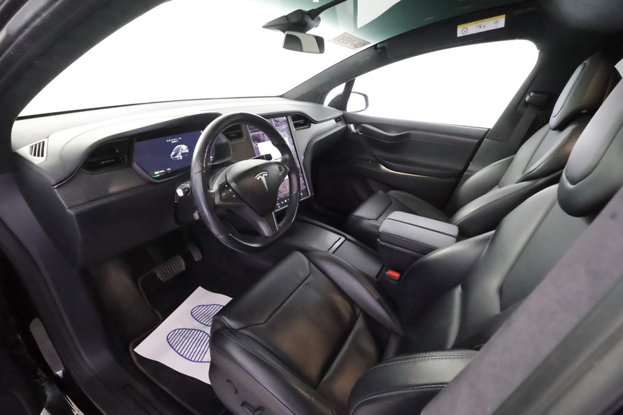 Tesla Model X vaihtoauto