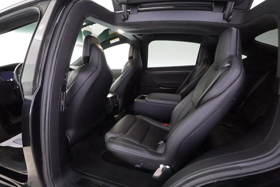 Tesla Model X vaihtoauto