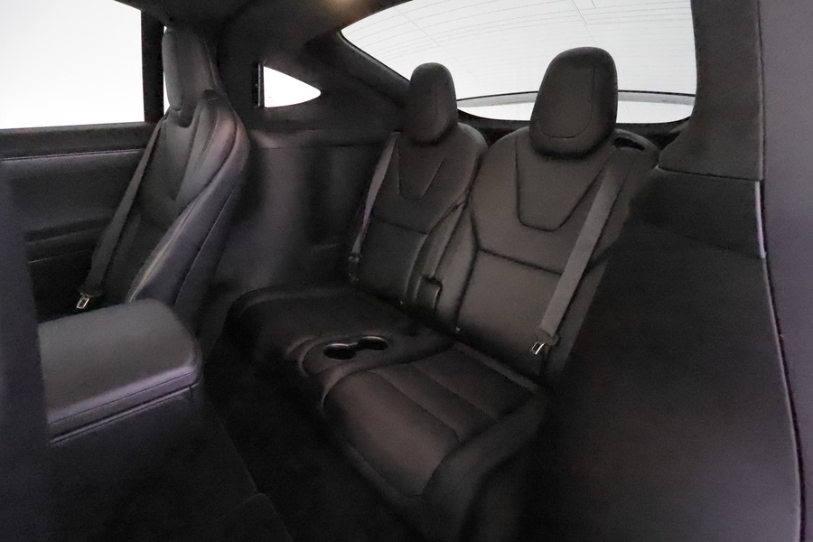 Tesla Model X vaihtoauto