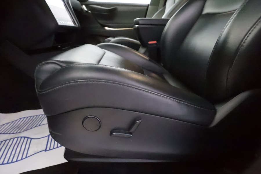 Tesla Model X vaihtoauto