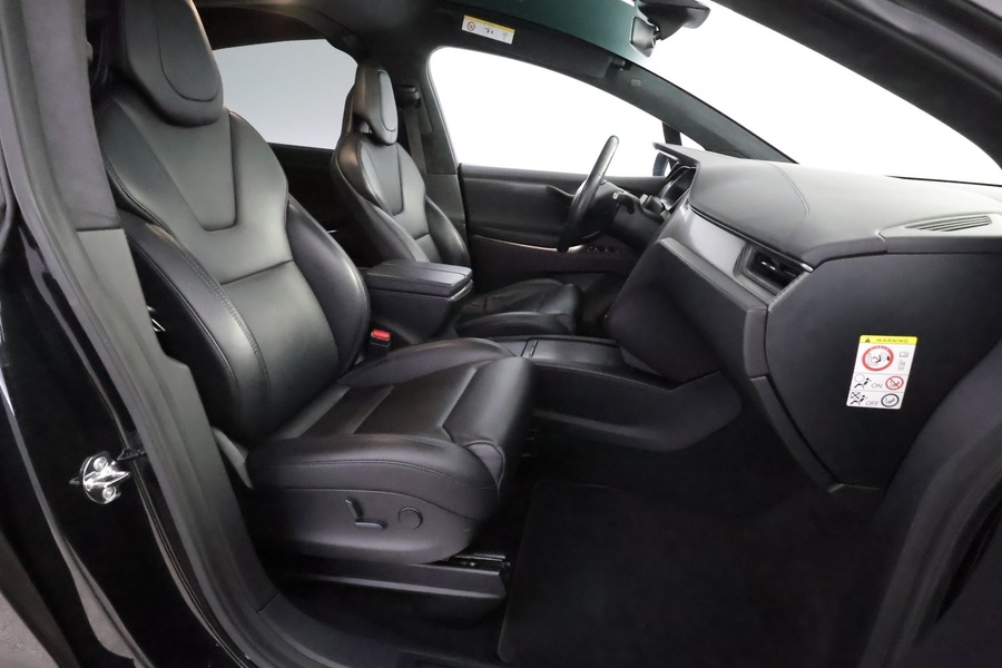 Tesla Model X vaihtoauto