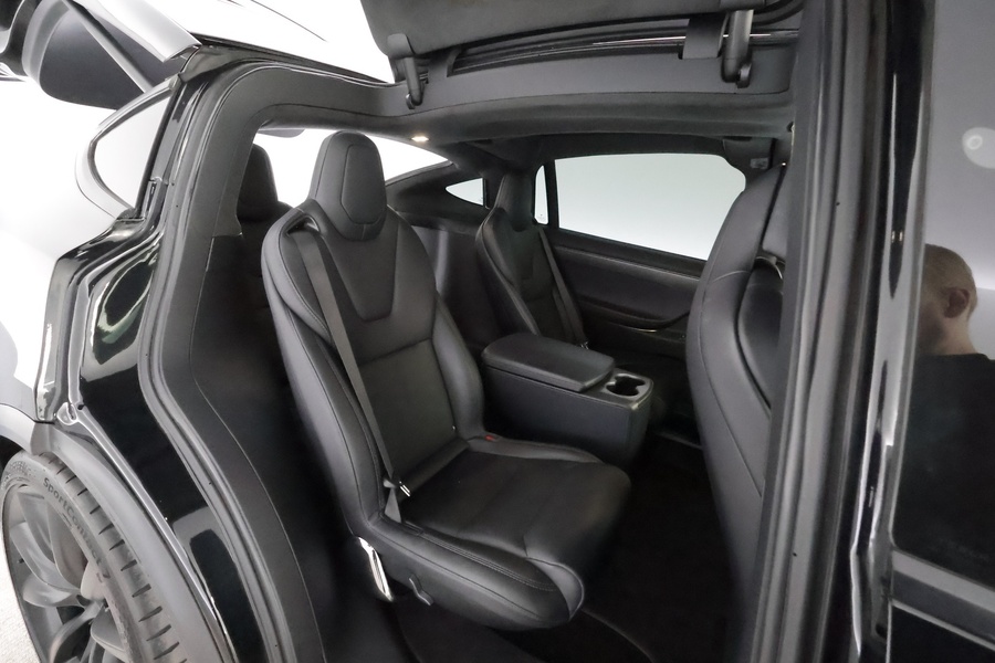Tesla Model X vaihtoauto