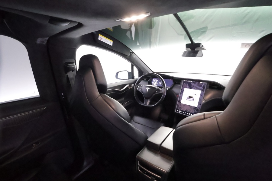 Tesla Model X vaihtoauto