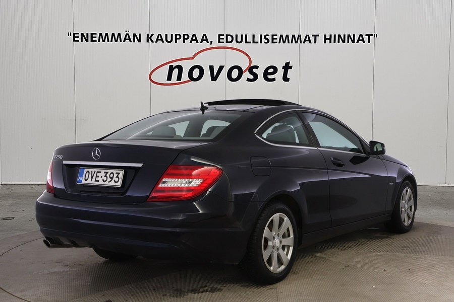 Mercedes-Benz C vaihtoauto