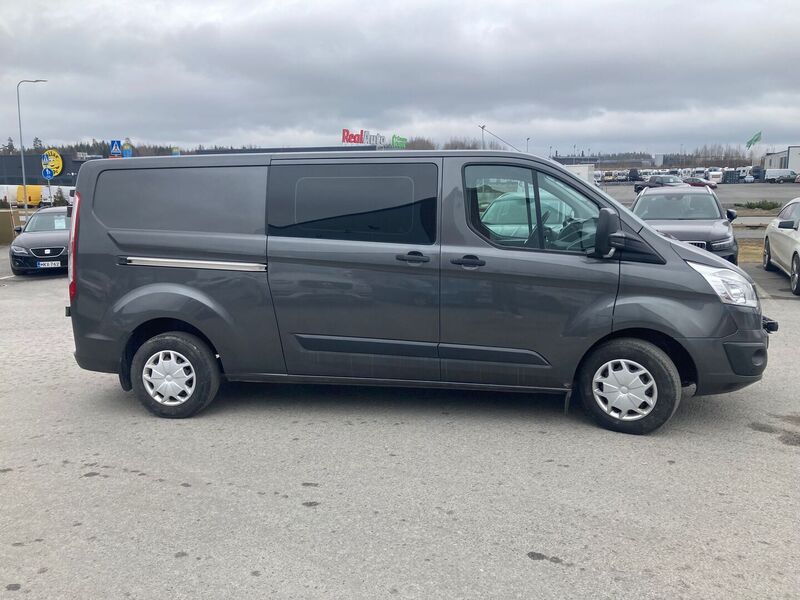 Ford Transit Custom vaihtoauto