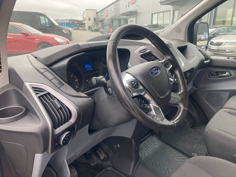 Ford Transit Custom vaihtoauto