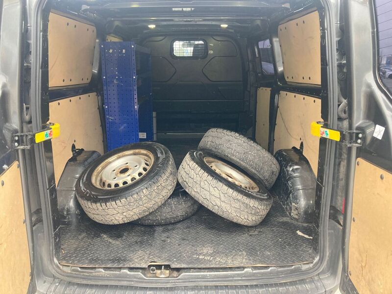 Ford Transit Custom vaihtoauto