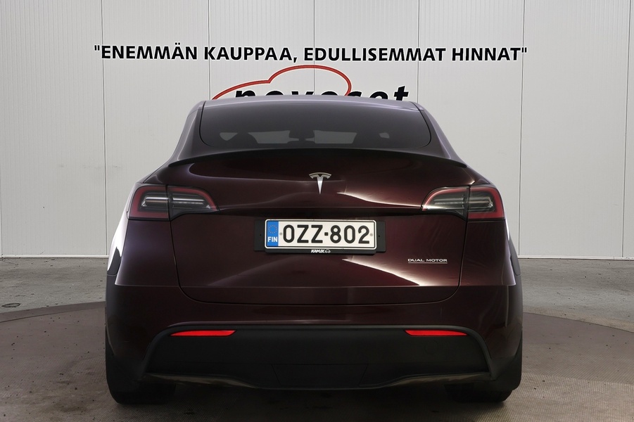 Tesla Model Y vaihtoauto