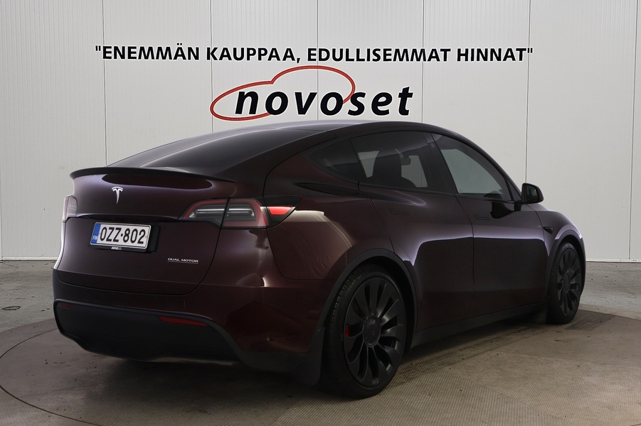Tesla Model Y vaihtoauto