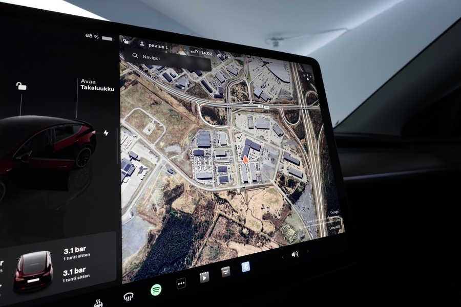 Tesla Model Y vaihtoauto