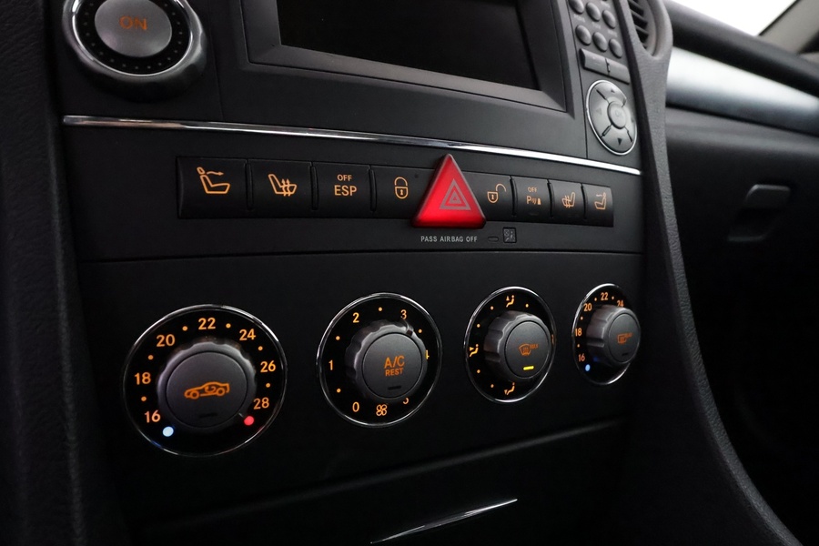 Mercedes-Benz SLK vaihtoauto