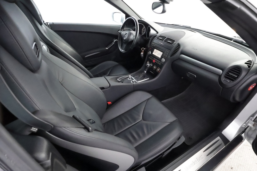 Mercedes-Benz SLK vaihtoauto