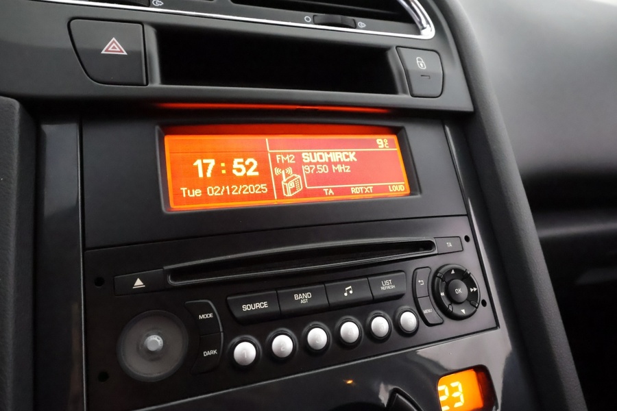 Peugeot 5008 vaihtoauto