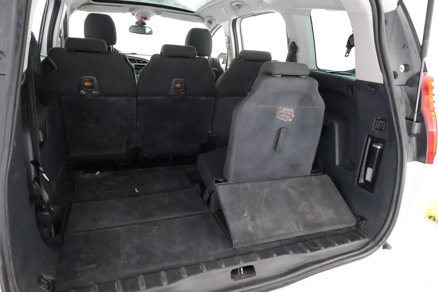 Peugeot 5008 vaihtoauto