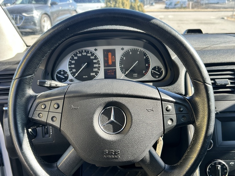 Mercedes-Benz B vaihtoauto