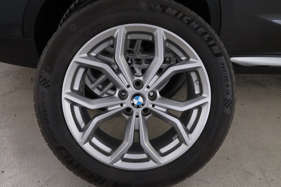 BMW X4 vaihtoauto