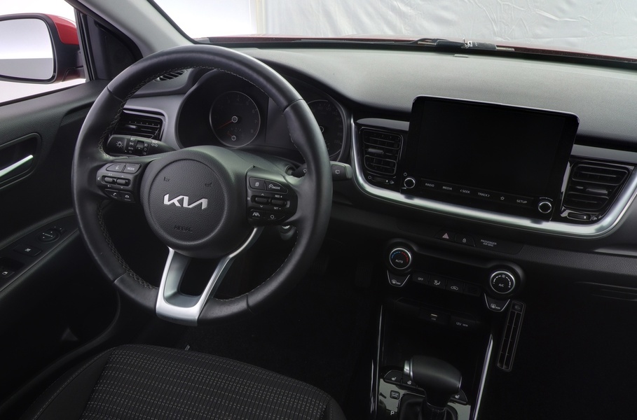 Kia Stonic vaihtoauto