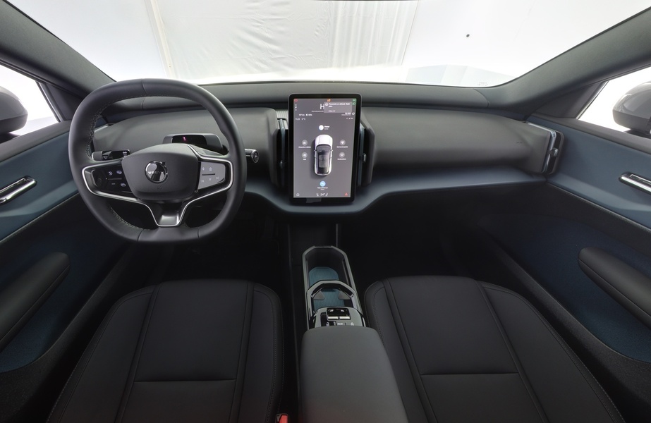 Volvo EX30 vaihtoauto