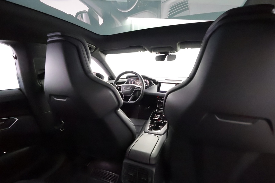 Audi e-tron GT vaihtoauto