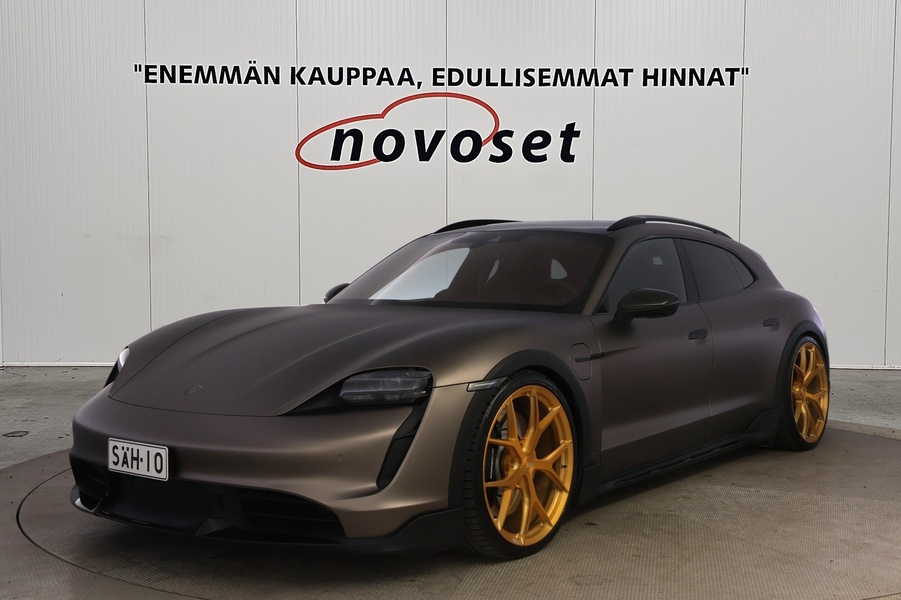 Porsche Taycan vaihtoauto