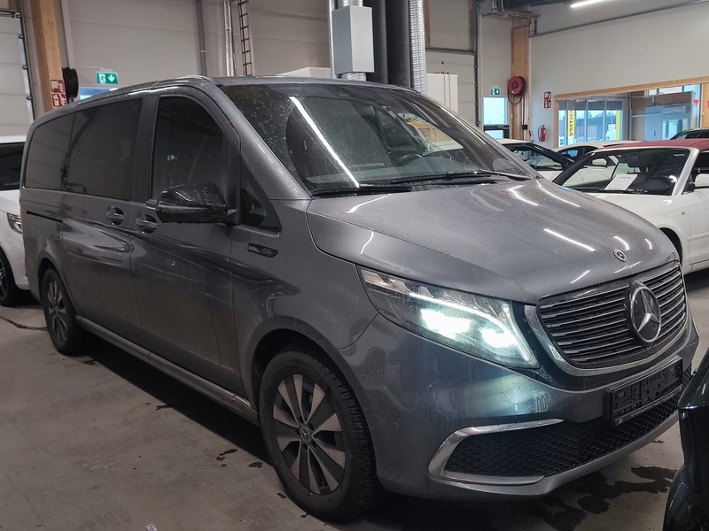 Mercedes-Benz EQV vaihtoauto