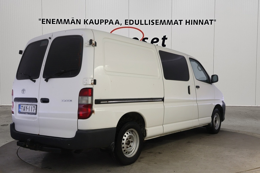 Toyota Hiace vaihtoauto