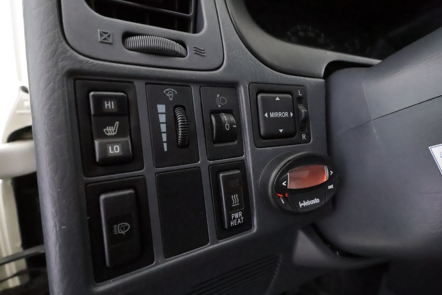 Toyota Hiace vaihtoauto