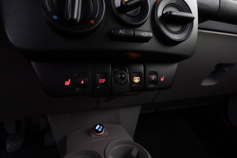 Volkswagen New Beetle vaihtoauto