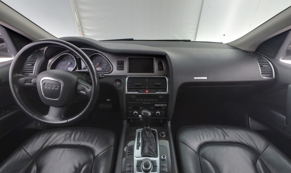 Audi Q7 vaihtoauto