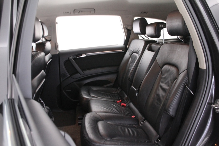 Audi Q7 vaihtoauto