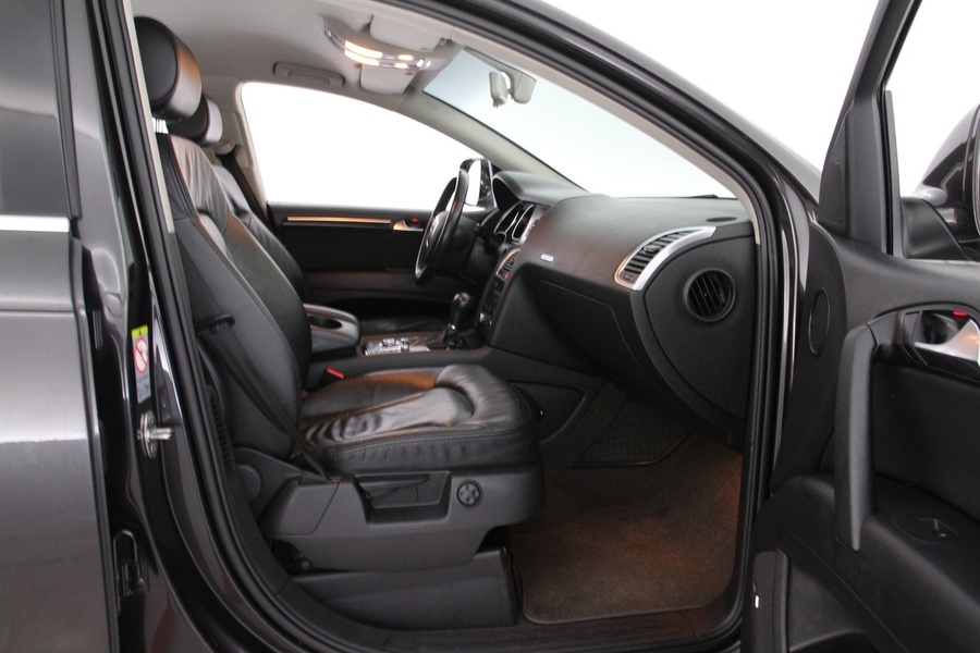 Audi Q7 vaihtoauto
