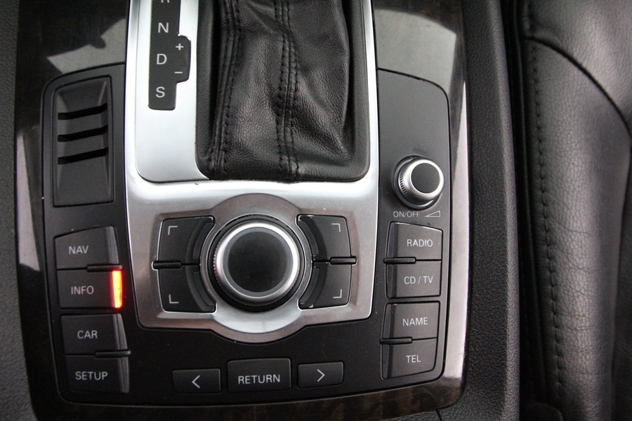 Audi Q7 vaihtoauto