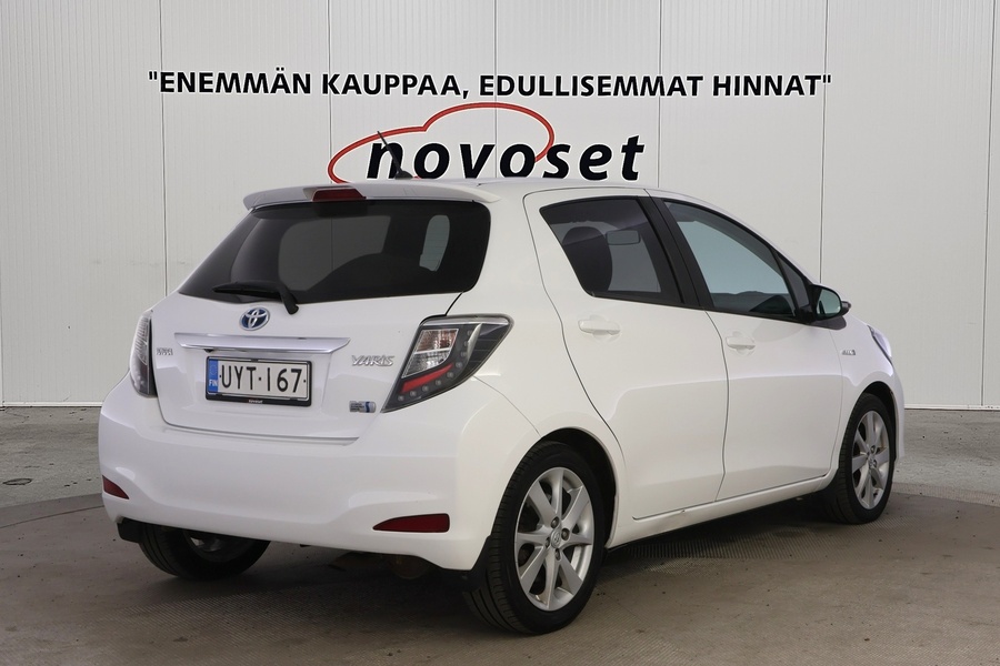 Toyota Yaris vaihtoauto