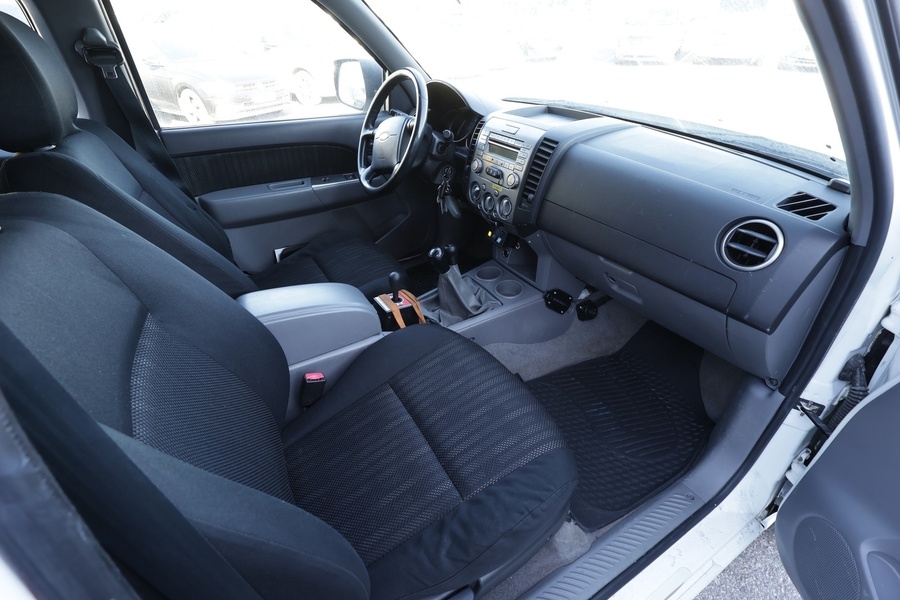 Ford Ranger vaihtoauto