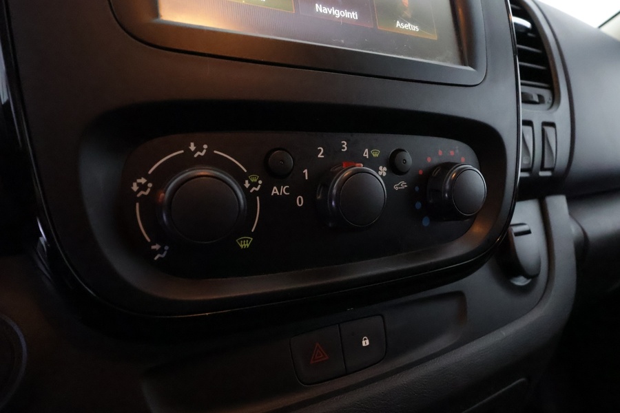 Opel Vivaro vaihtoauto